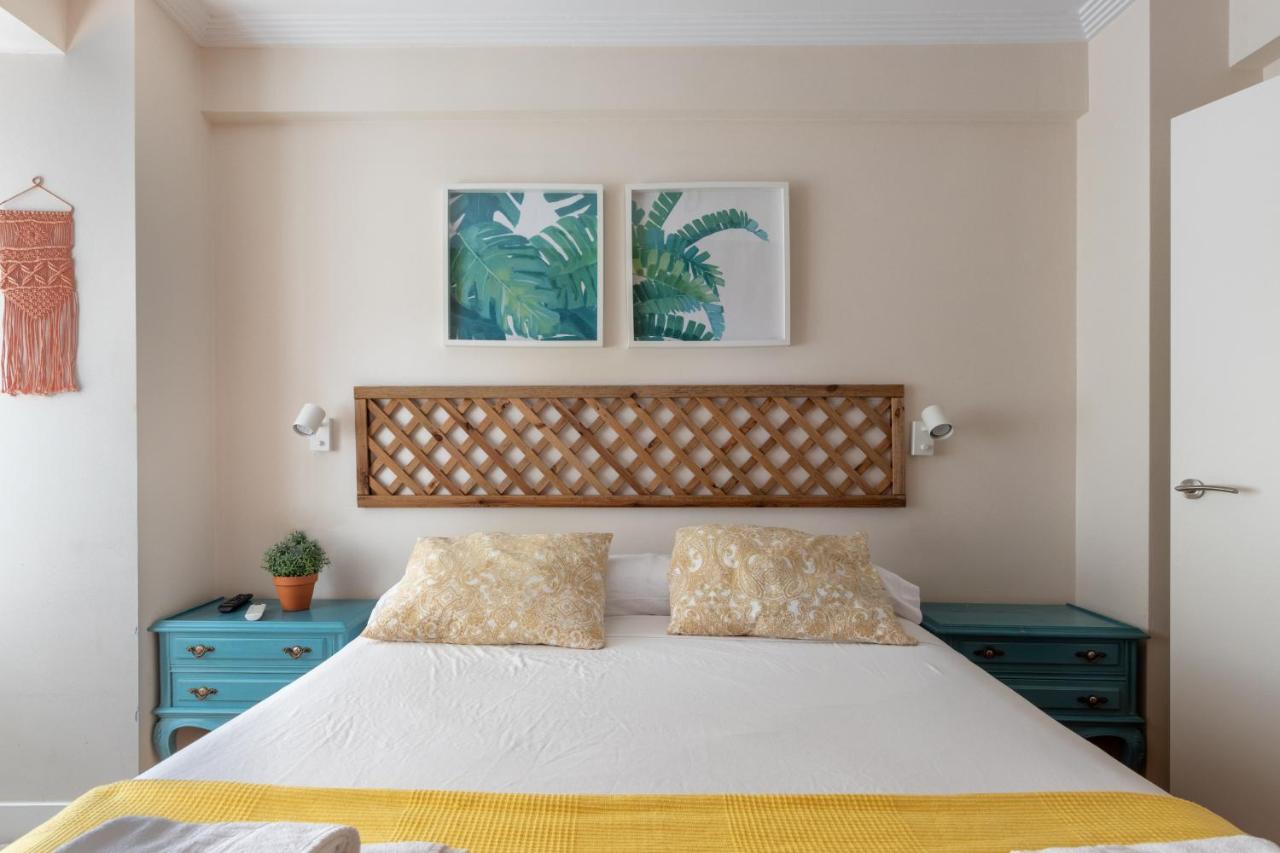 Aston - Apartamento en el centro de Bilbao Garaje incluido - B&B Bilbao