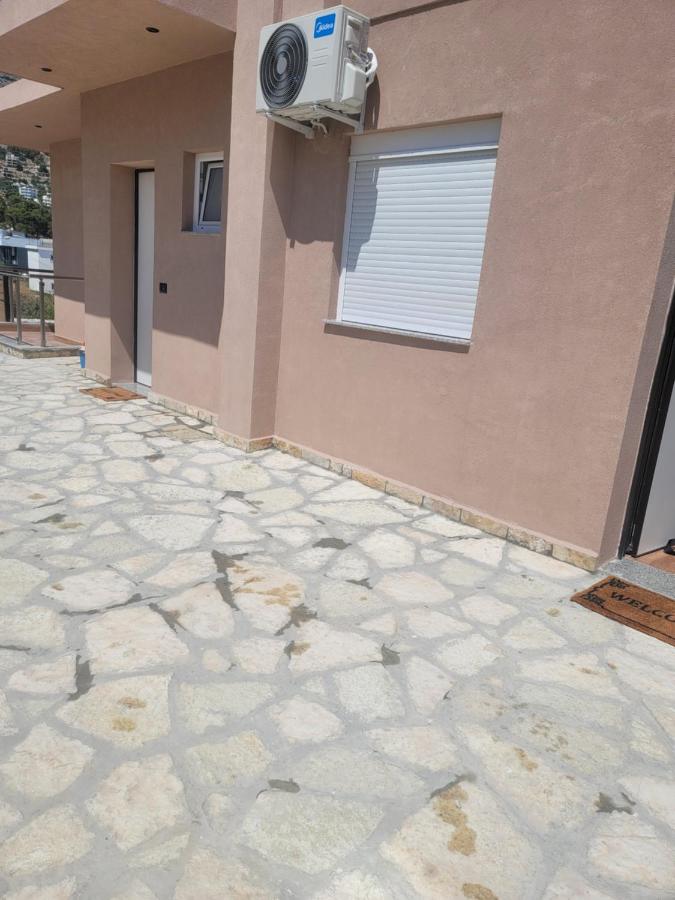 ASHV Apartments - B&B Sarandë