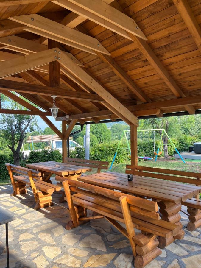 Dva Bora Holiday Home - B&B Banja Luka
