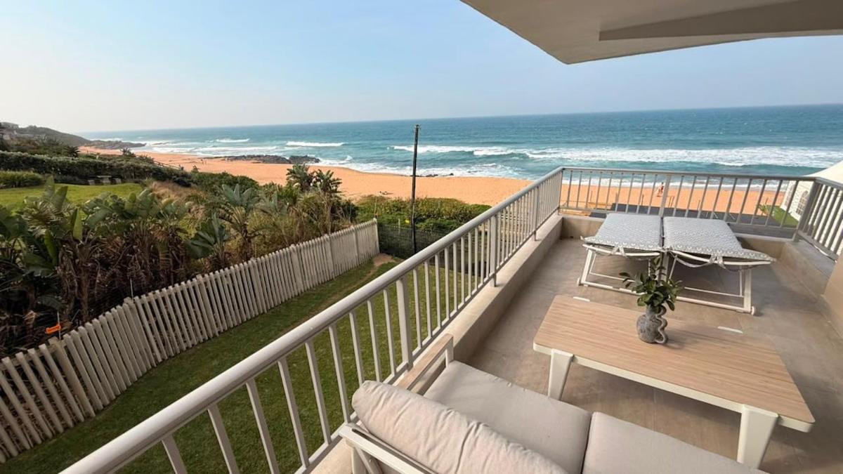 Beachfront Luxury Apartment at Kenwyn on Sea - Chambres d'hôtes Ballito