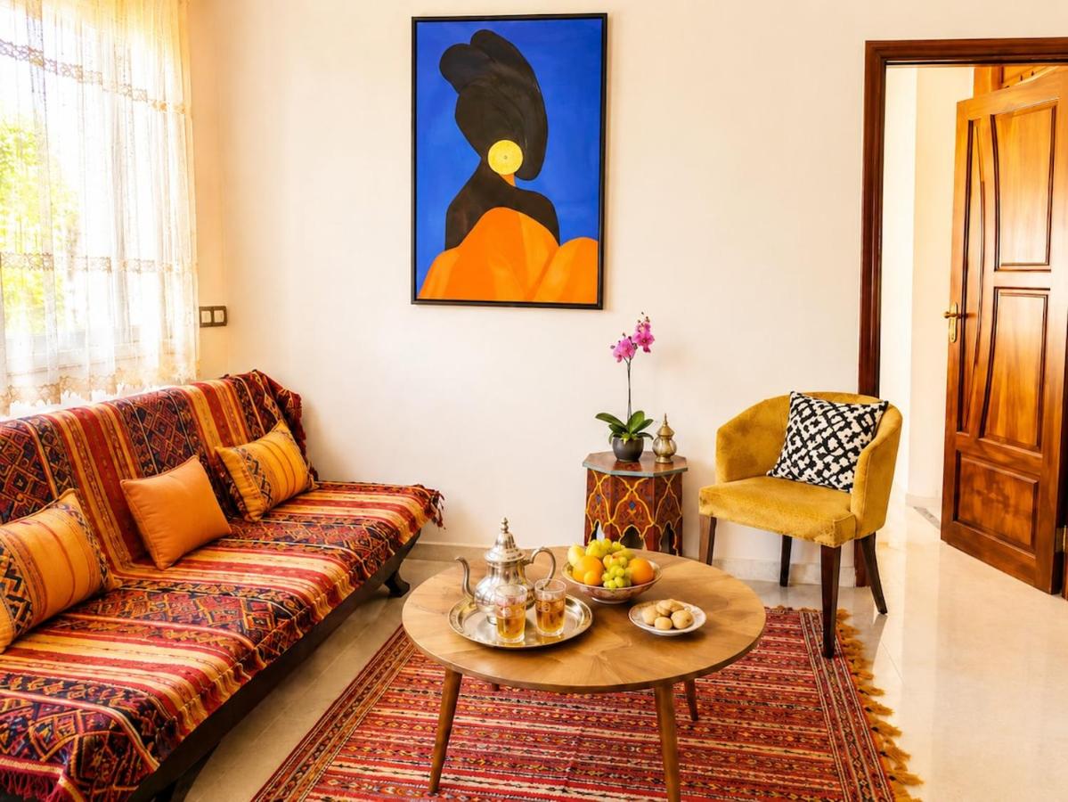Plage, centre-ville et commerces à pied, Appartement cosy tout confort avec Wi-Fi haut débit, Netflix et climatisation - Chambres d'hôtes El Jadida