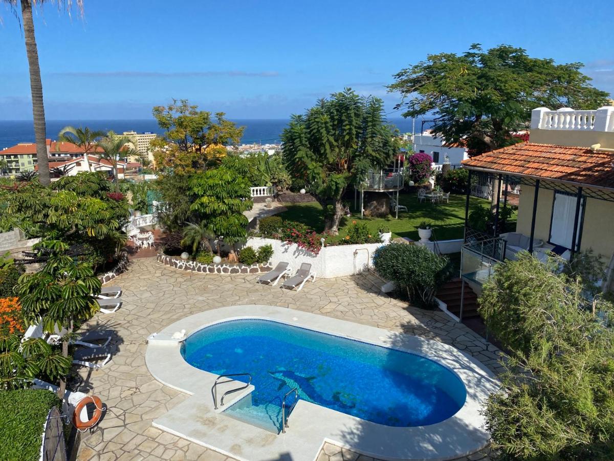 Villa Rosalva vivienda vacacional - Chambres d'hôtes Puerto de la Cruz
