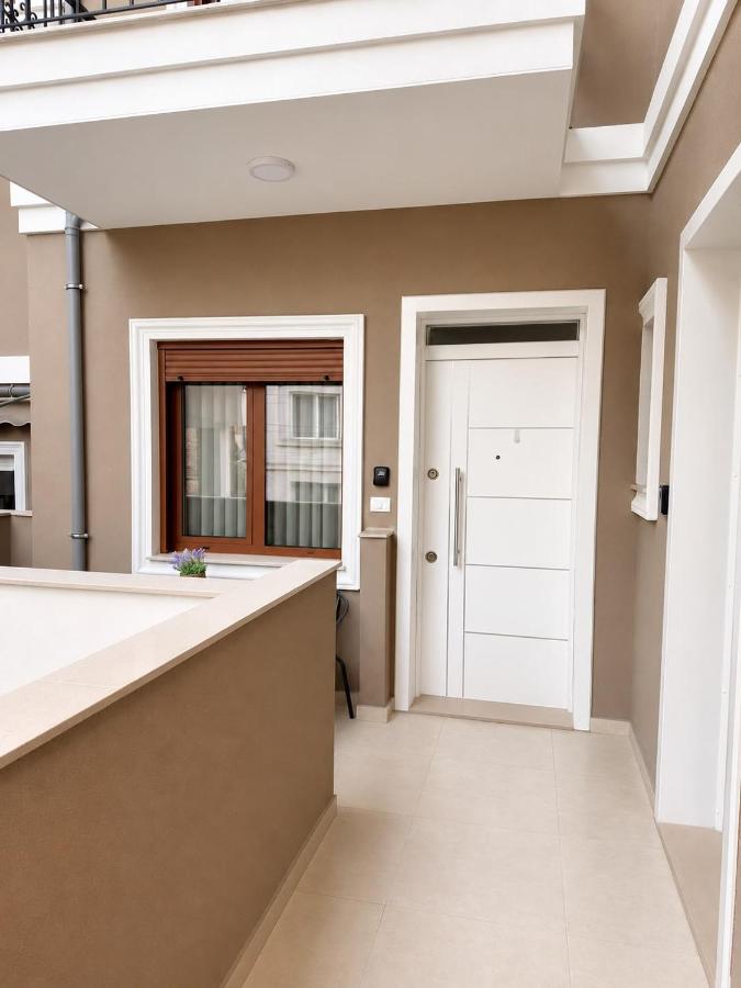 PAVÉ2 Apartment - Ferienwohnung Korça