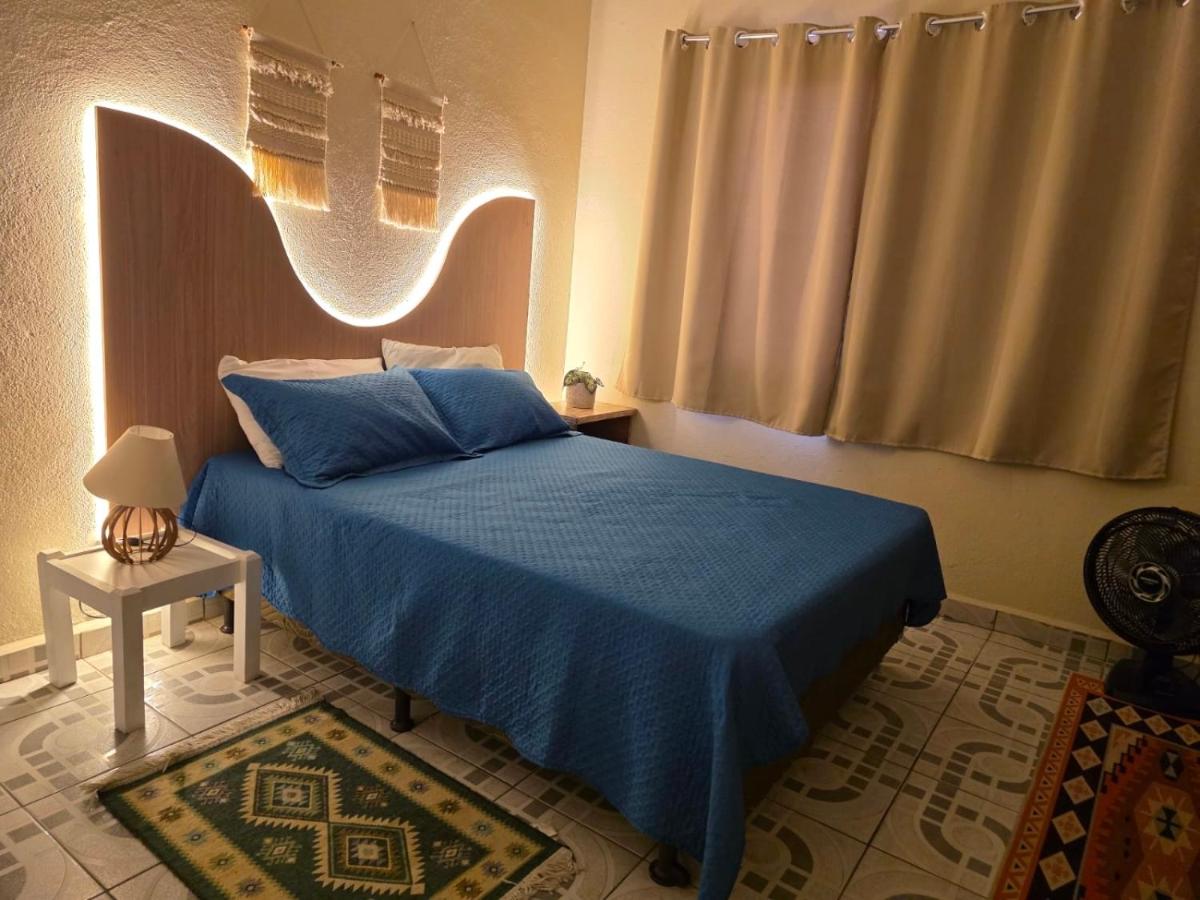 No Centro a 3 min da praia, Pet Friendly e Wi Fi - B&B Peruíbe