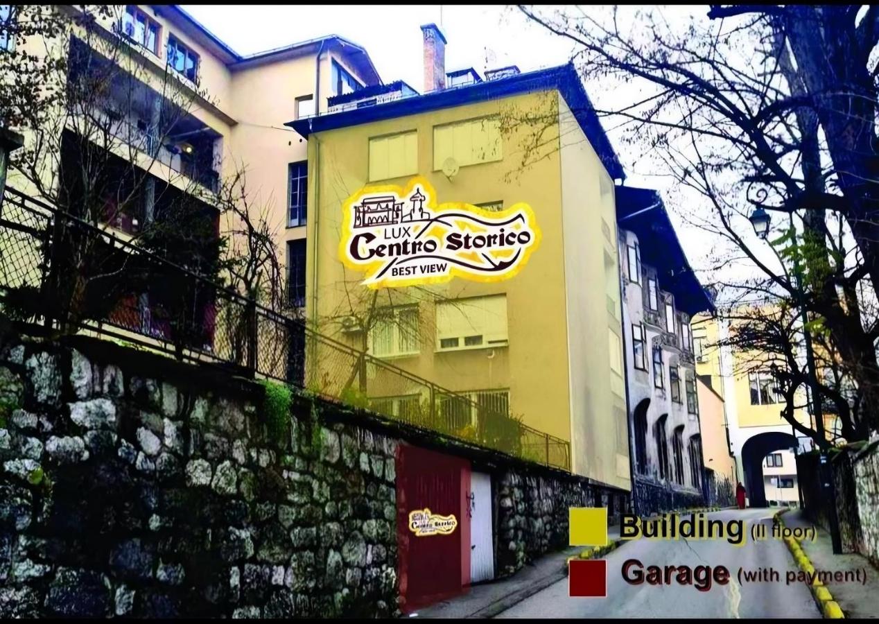 Heart of Sarajevo - Baščaršija Private Garage - B&B Sarajevo