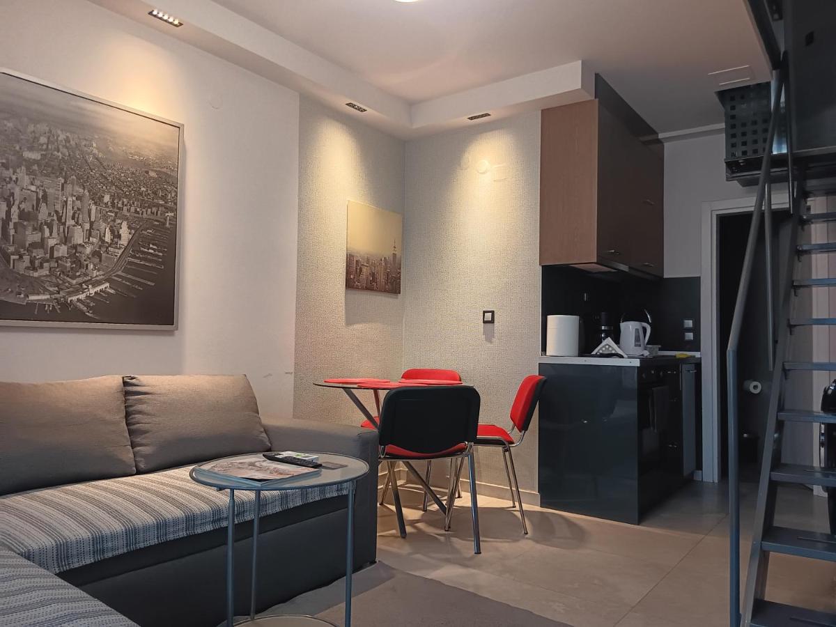 Loft of e-smile COUPLE - B&B Salonicco
