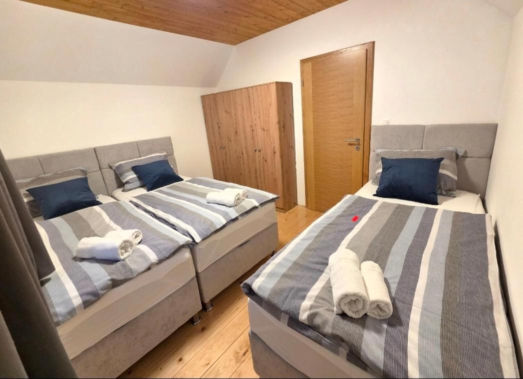 Petar - B&B Kamešnica