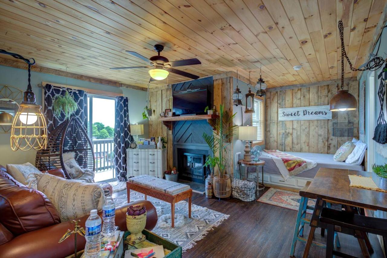Winnies Paradise Ski Fireplace Hot Tub - B&B Beech Mountain