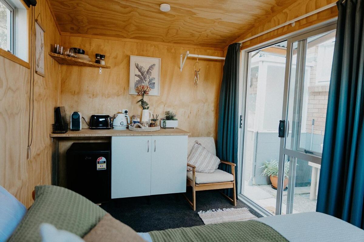 Warm & Cosy Studio Cabin - Bed and Breakfast Hamilton