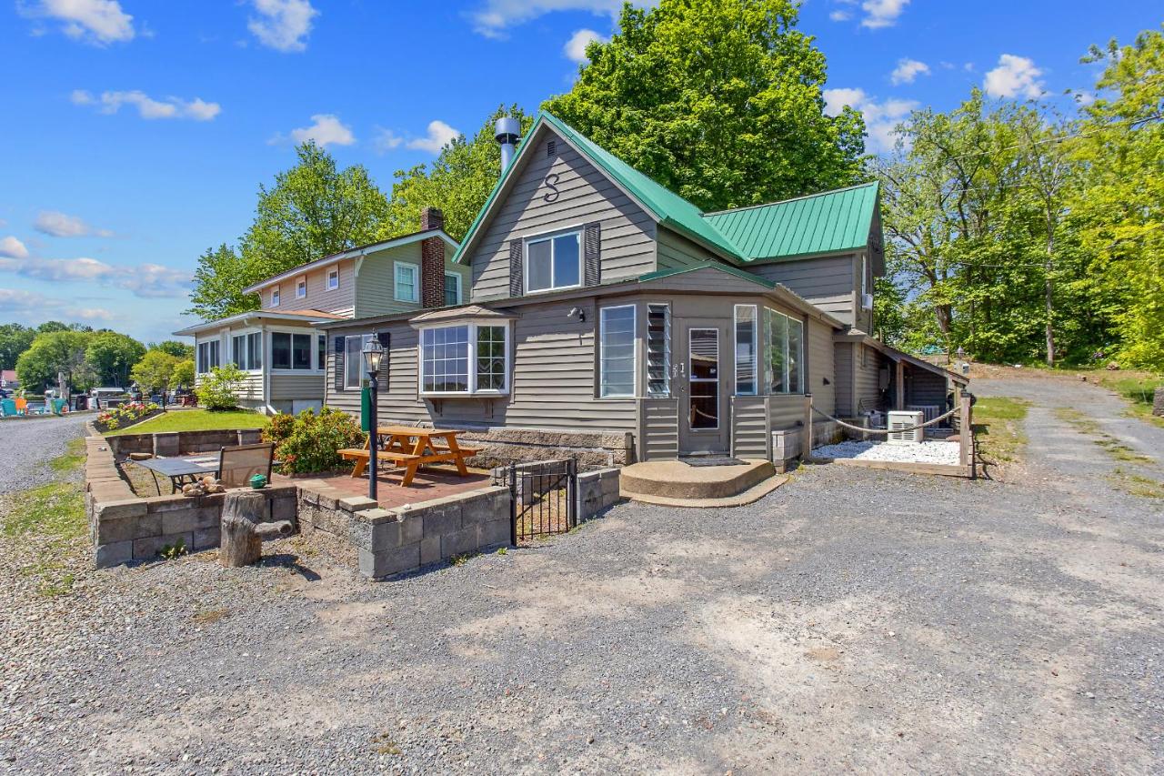 Riverside Cabin with Private Fishing Access! - B&B Pulaski