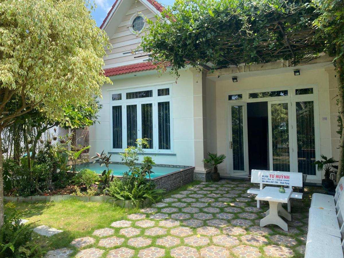 Phòng VIP Có Xông Hơi View Hồ Bơi - Chambres d'hôtes Ấp Phú Khương
