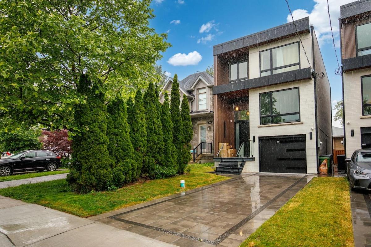 Luxury Private Suite, Parking, TV, Sleeps 3 - B&B Toronto