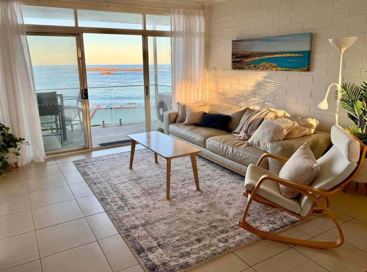 'The Dolphins 7' - 'A View To Remember' - B&B Port Elliot