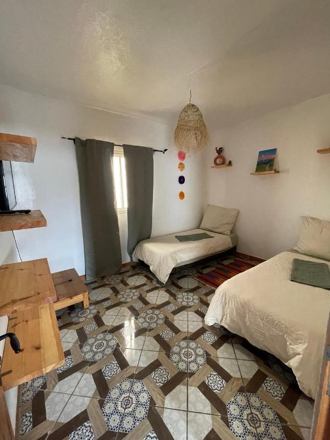Jara Cimrman surf house - B&B Amassine