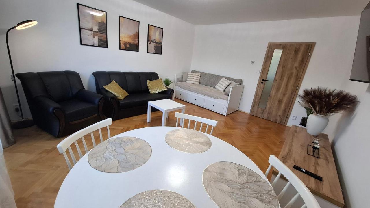 Apartmán u lázní - Ferienwohnung Hodonín