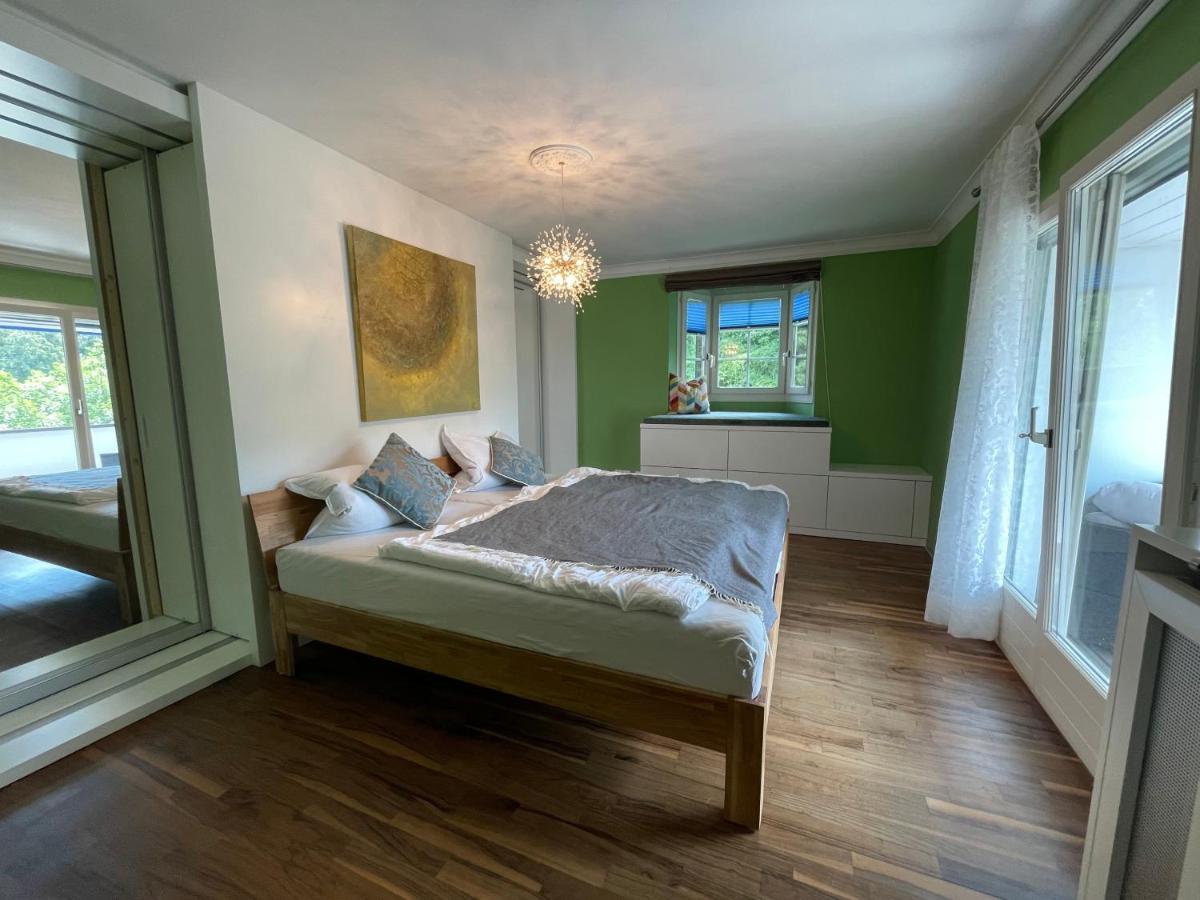 Maisonette mit See und Schlosssicht - Chambres d'hôtes Salenstein