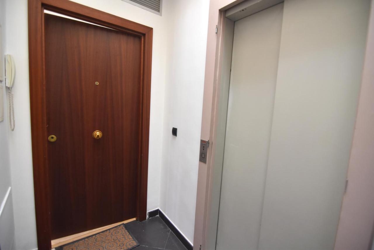RNET - Apartments Roses Centre - B&B Roses