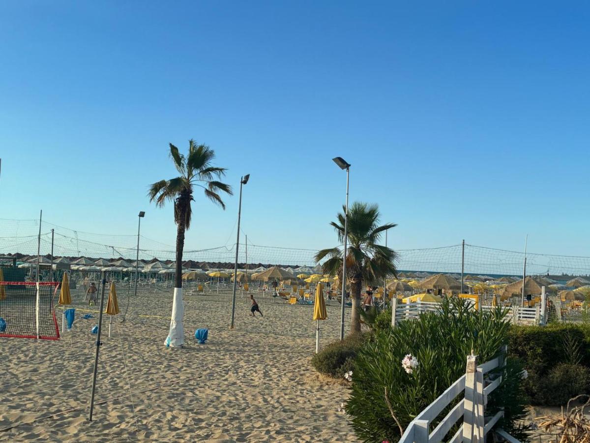 Lungomare Pescara Beachfront & City Center - B&B Pescara
