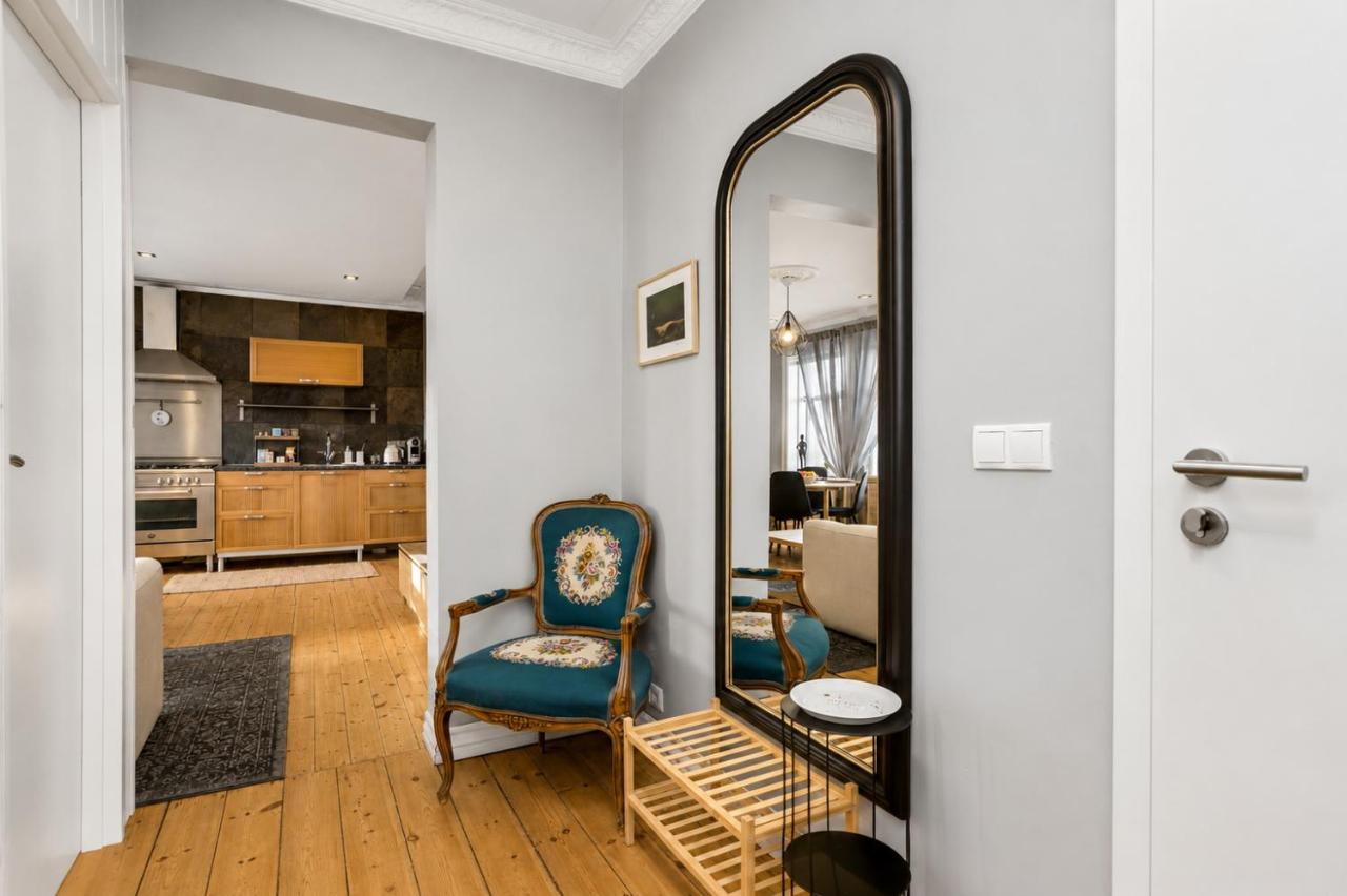 Prime location luxury apartment Reykjavik - B&B Reykjavík