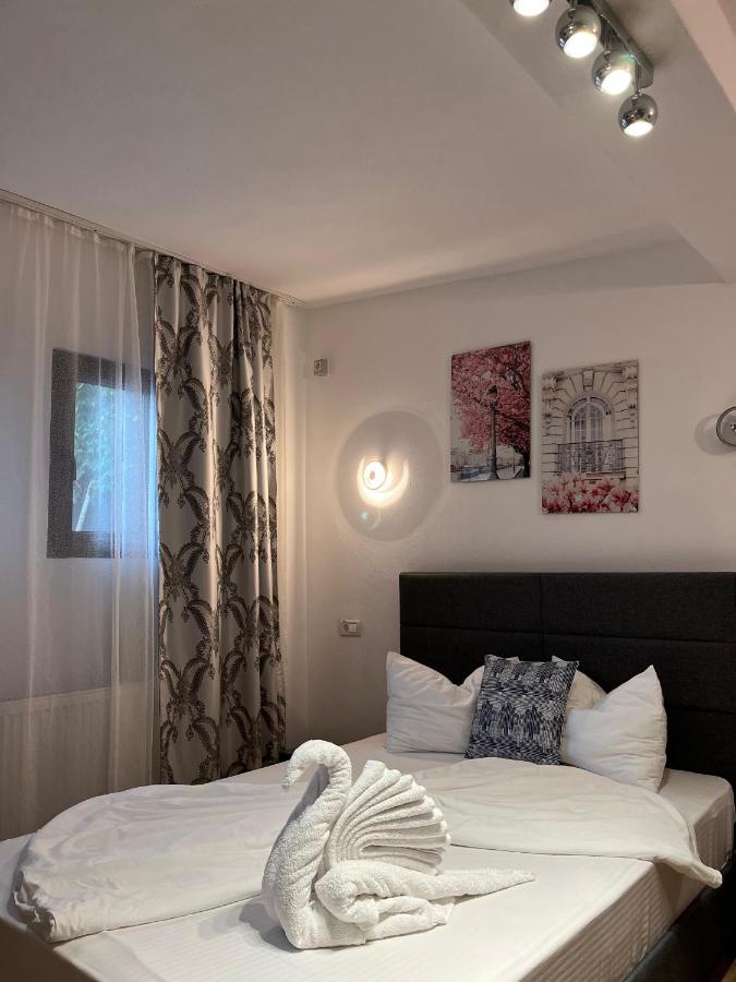 Apartamento de 2 dormitorios con vistas al jardín