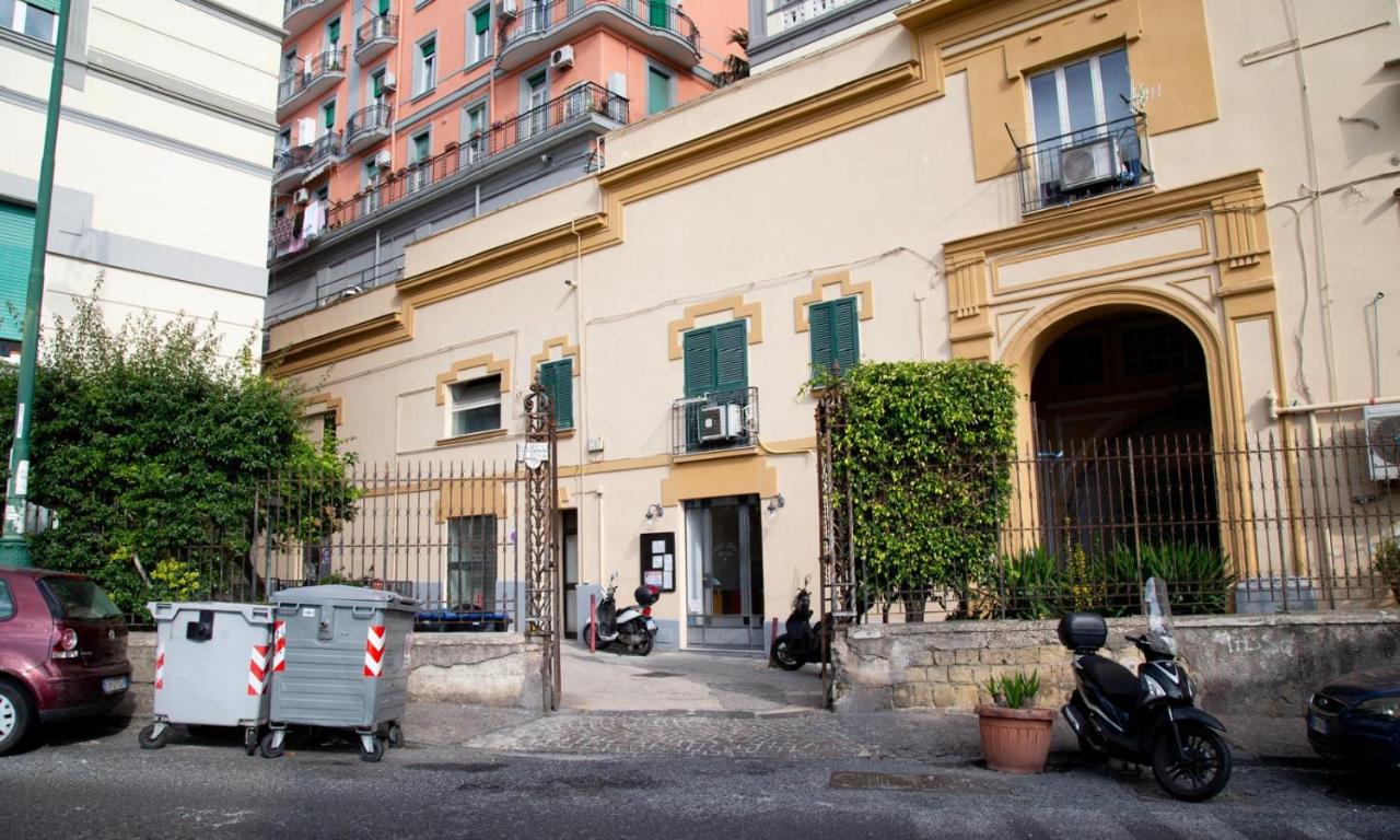Residenza Tasso, Panorama a pochi passi dal centro - B&B Naples