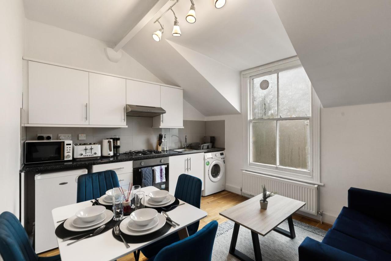 Tranquil Flat Steps to Alexandra Palace & Park - Ferienwohnung London