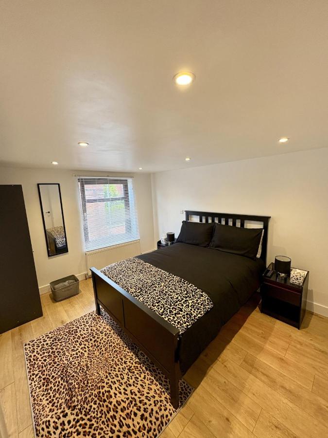 The Cheese House, Stylish Stay In Staffordshire - Chambres d'hôtes Leek