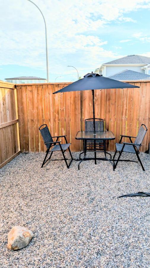 Villa Meadows Lethbridge - B&B Lethbridge