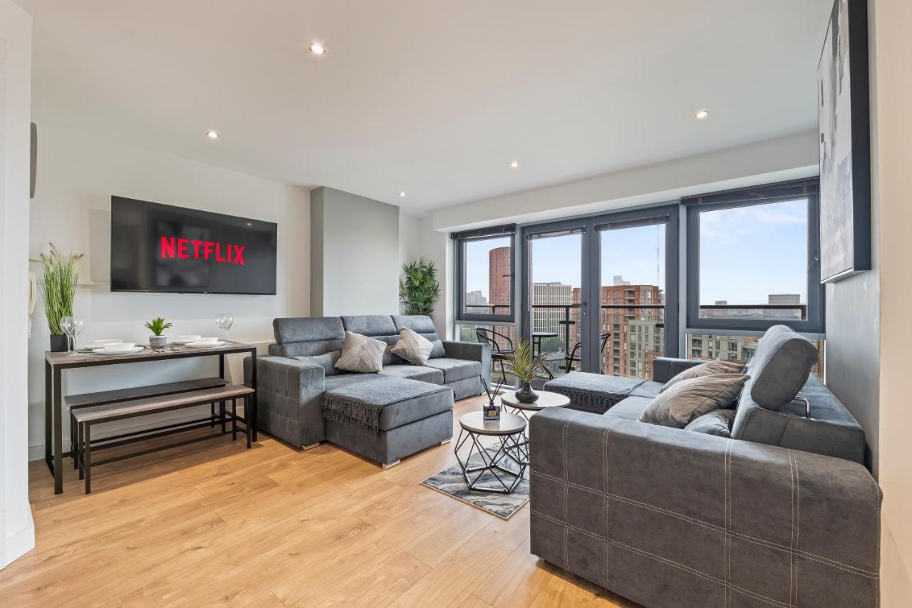 Leeds Highrise Apt Sleeps 8 - B&B Leeds