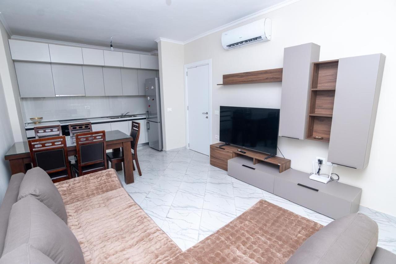 Vlora sea view - Ferienwohnung Vlora