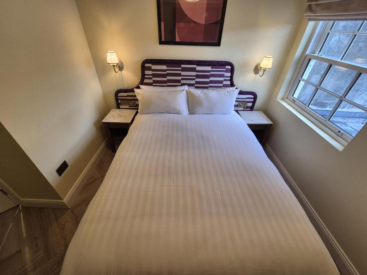 Mary's Hideaway - B&B Galway