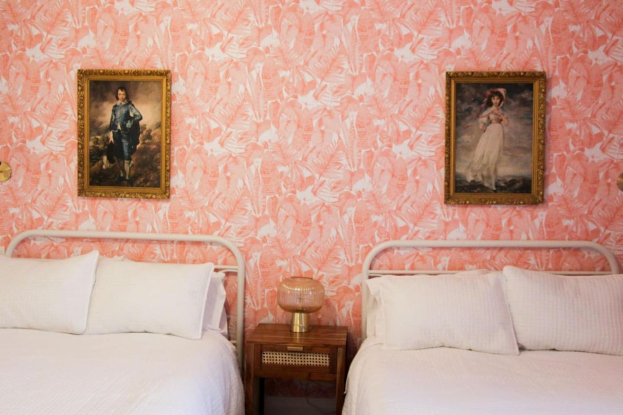 Boutique Accommodation in PEC - Suite 4 - B&B Belleville