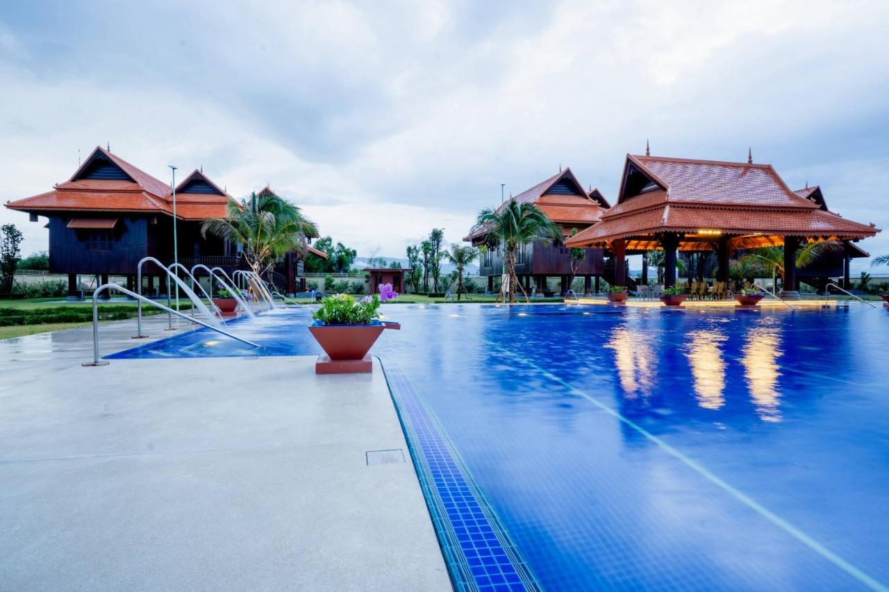 Heritage Village Resort - Chambres d'hôtes Kampot