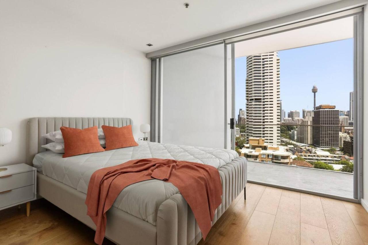 Stylish Double Storey Apt and Harbour Bridge Views - B&B Sydney