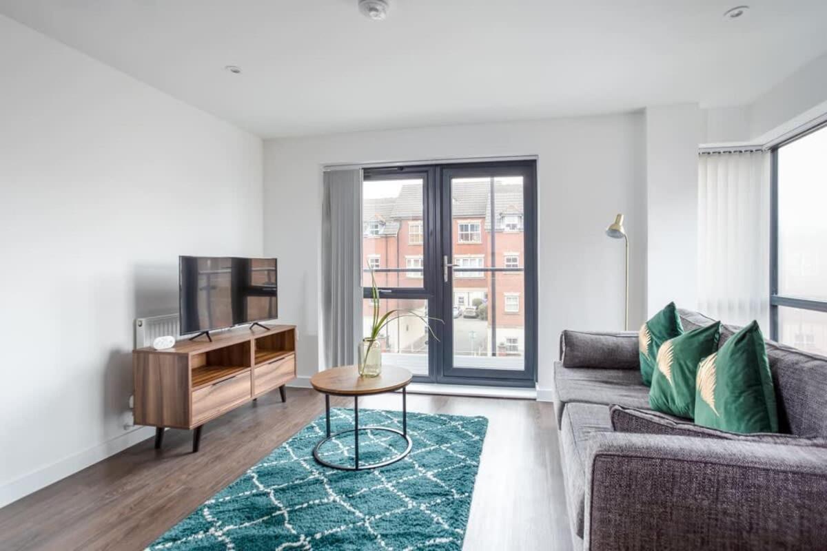 Stay Zeni, Ouse Court York Lovely 2 Bed Apartment - B&B York