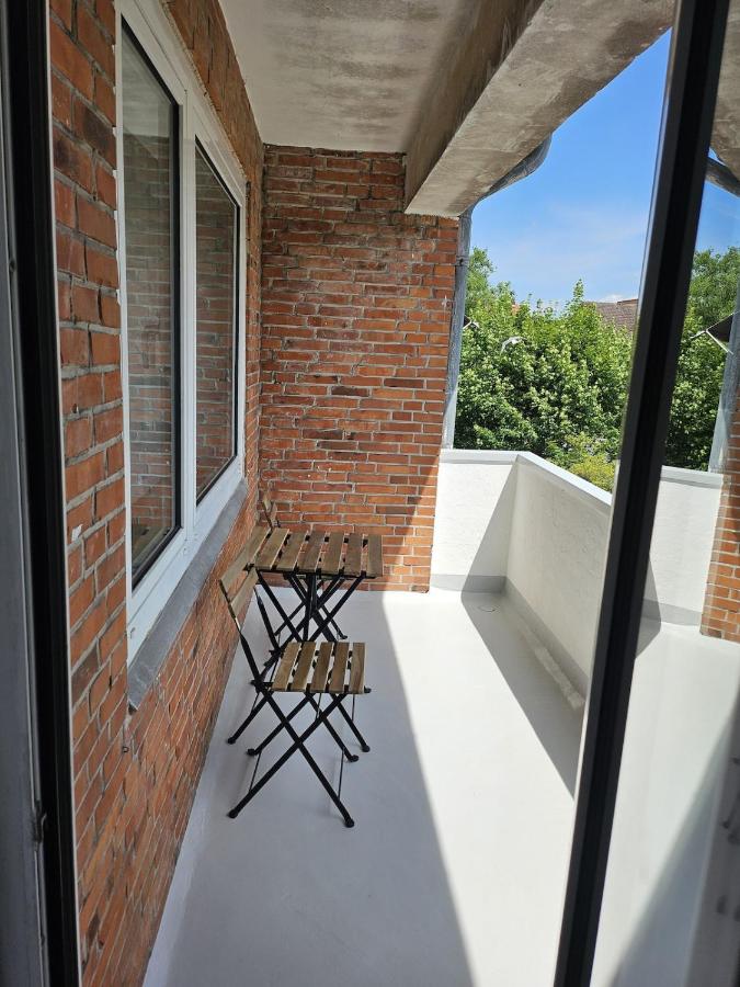 Kiel Elisabethstraße 3 OG links 3 Zi Wohnung - B&B Kiel