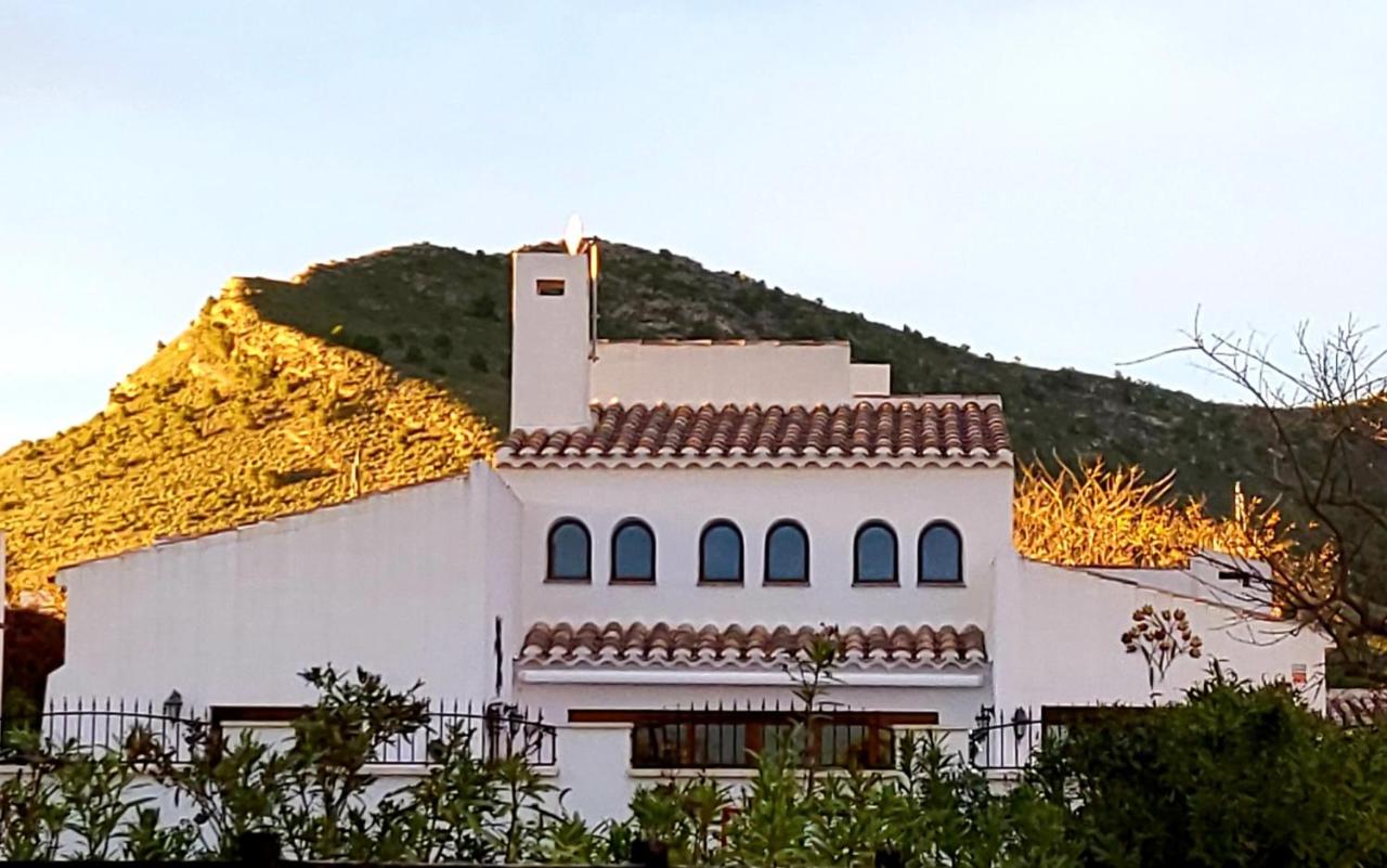 Luxury Villa on El Valle Golf Resort, Sauna, Hot Tub, Heated Pool. - Ferienwohnung Los Baños