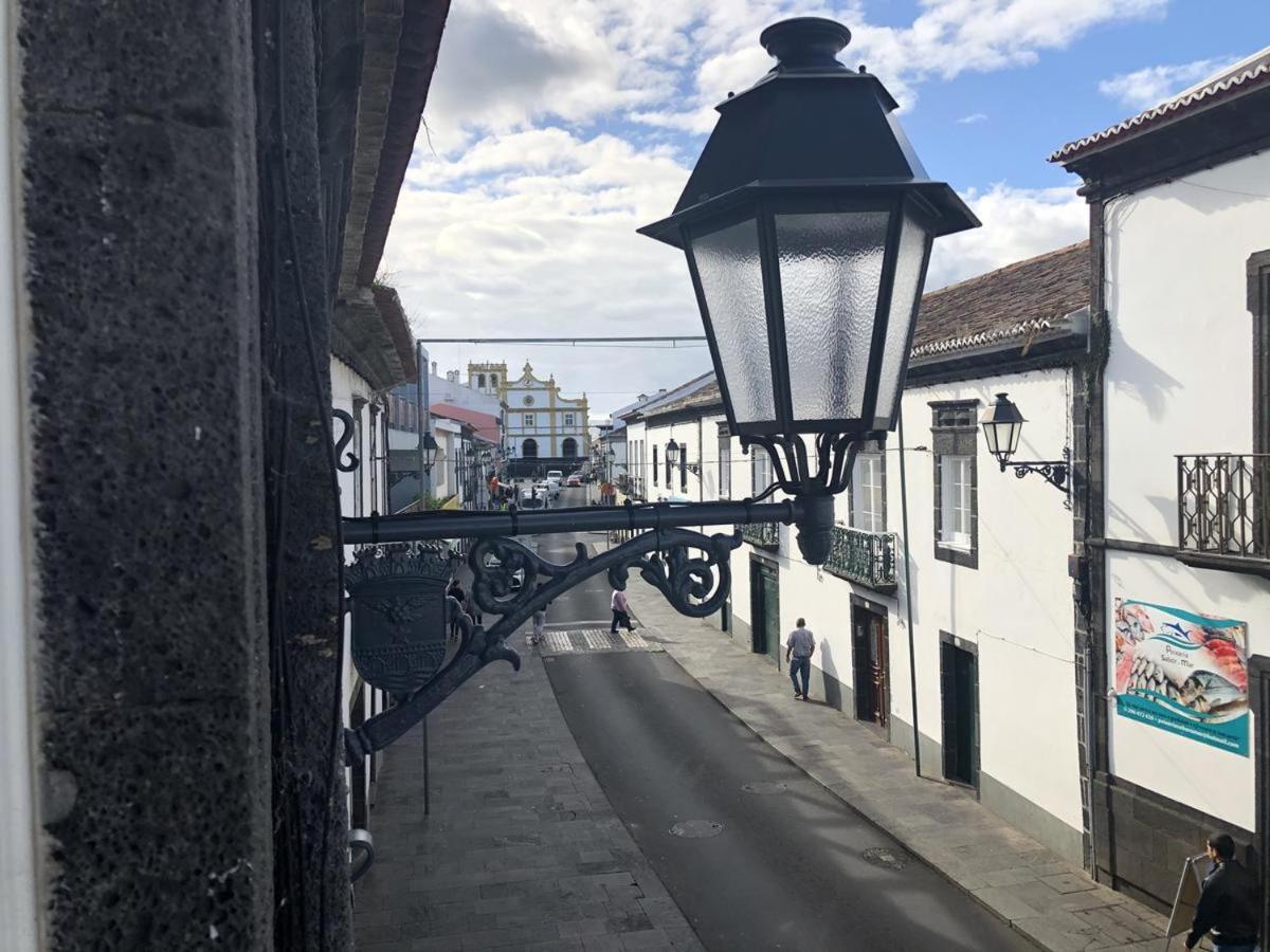 Comfortable House in Ribeira Grande, Pleasant Garden - B&B Ribeira Grande