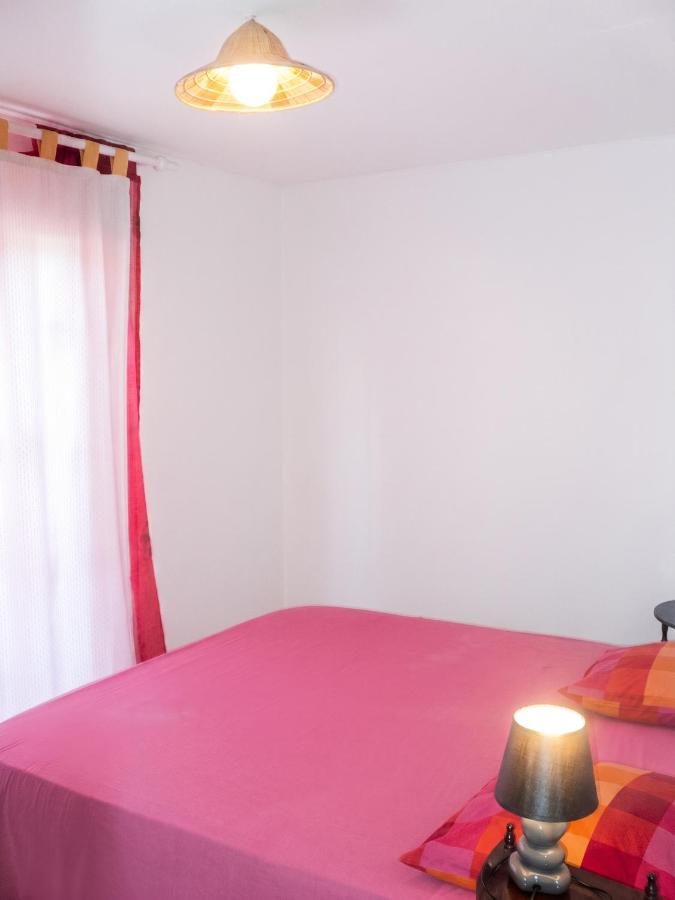Appartement élégant à Bois De Nèfles, Saint Paul avec jacuzzi. - Bed and Breakfast Bois de Nèfles