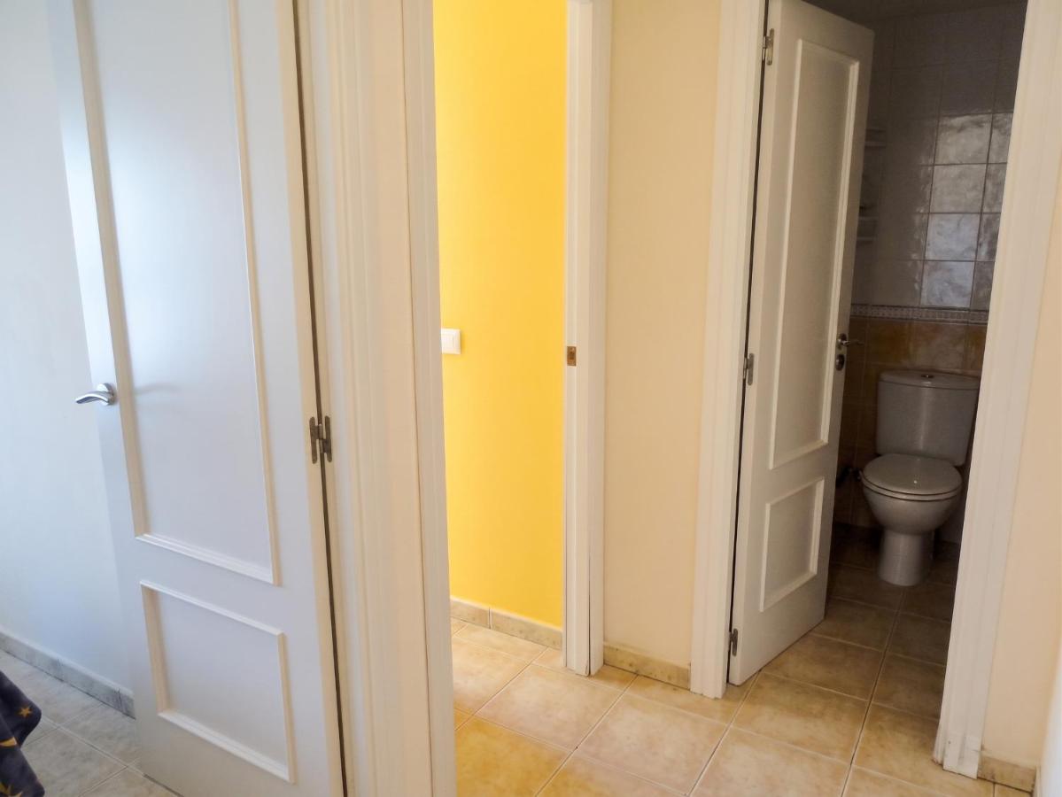 Comfortable Apartment in Dénia + Pool - Bed and Breakfast Denia