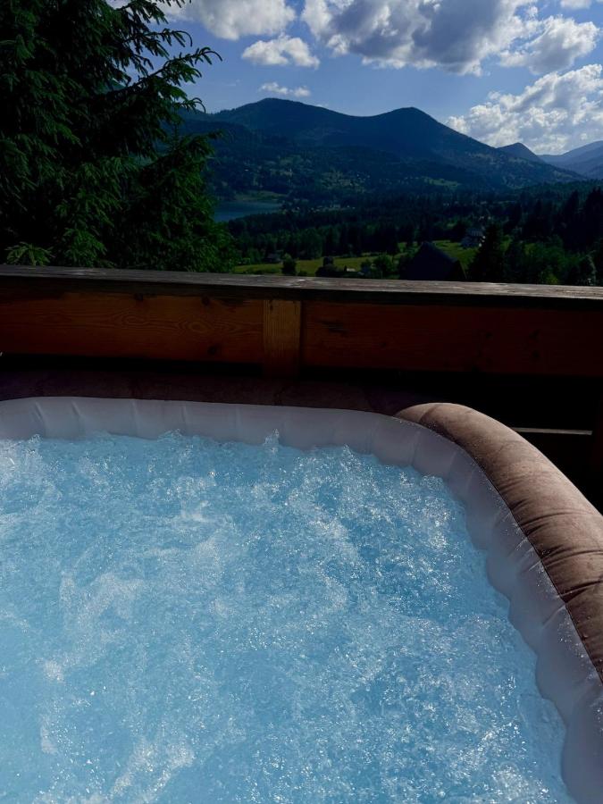 A-Frame Cabin Fizzy Colibița, Jacuzzi, TV & Terasse - B&B Colibița