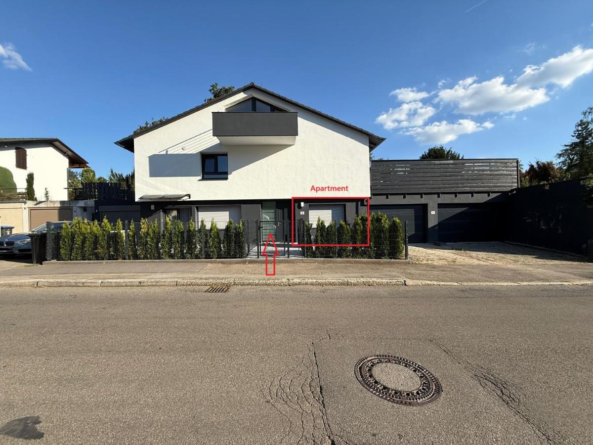 Cozy & small apartment-Böblingen - B&B Böblingen