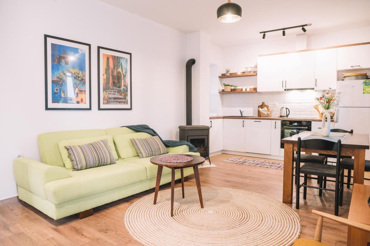 Casa Hollaj - Ferienwohnung Vladimir