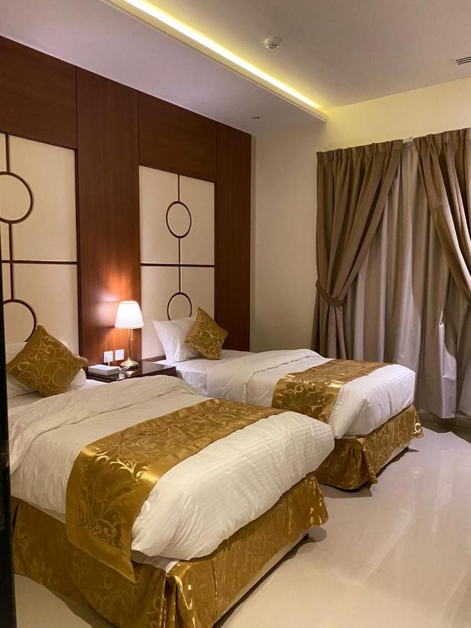ريحانة إن - الصحافة - Bed and Breakfast Riyad
