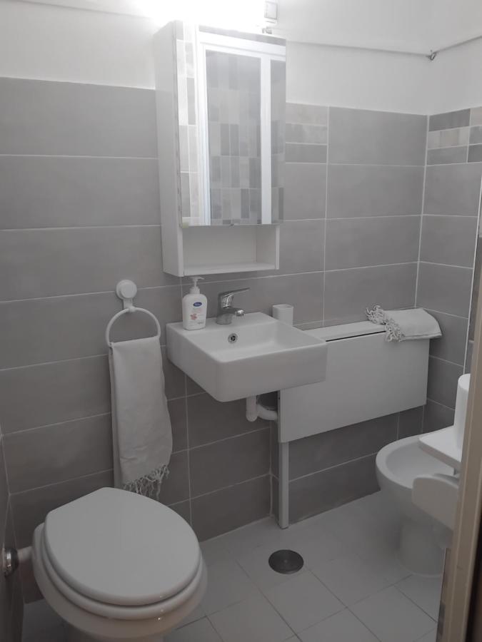 Alloggio per uso turistico Frasca Lucio piano primo - B&B Isola del Liri