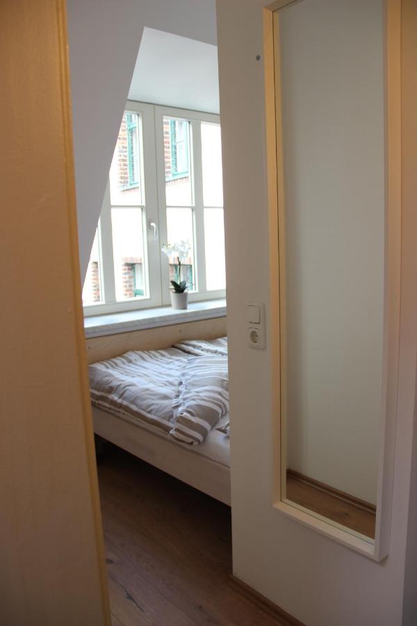 Apartment 1
