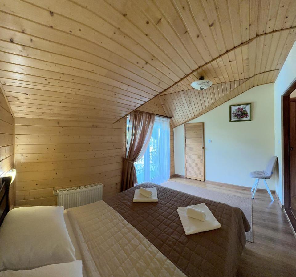 Familienzimmer mit Dusche