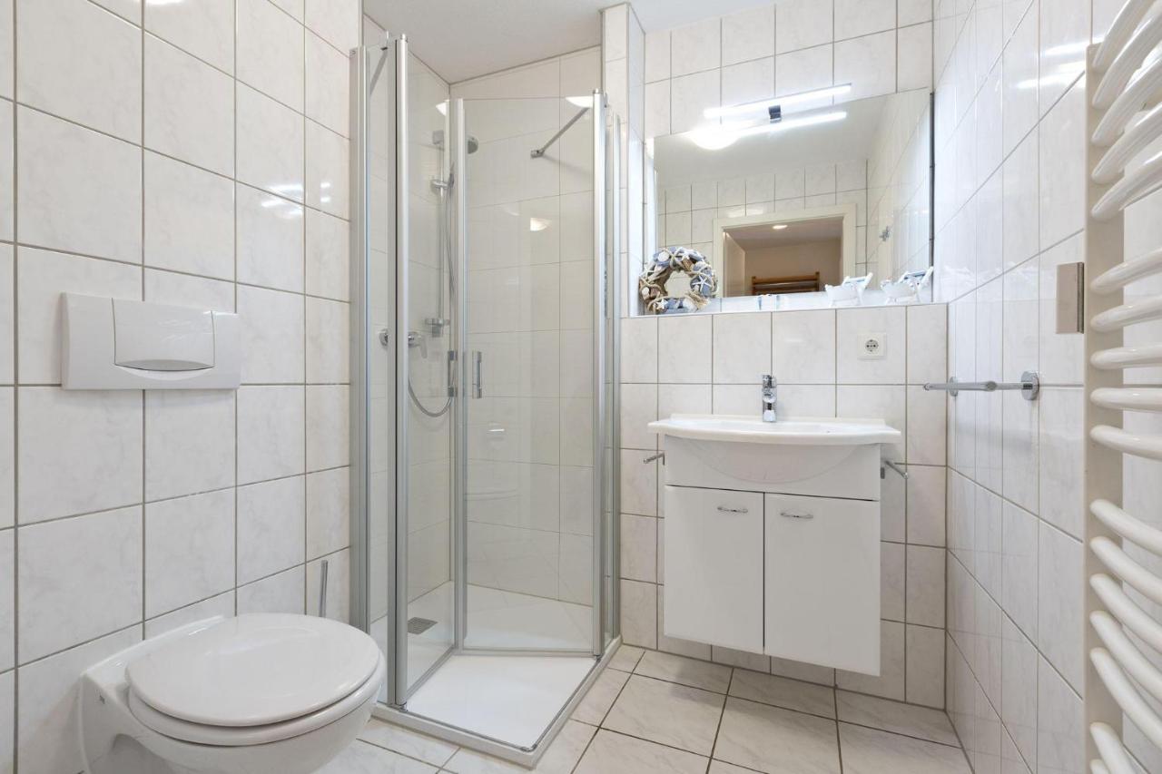 Am Seeufer 59b Fewo 3 - B&B Waren