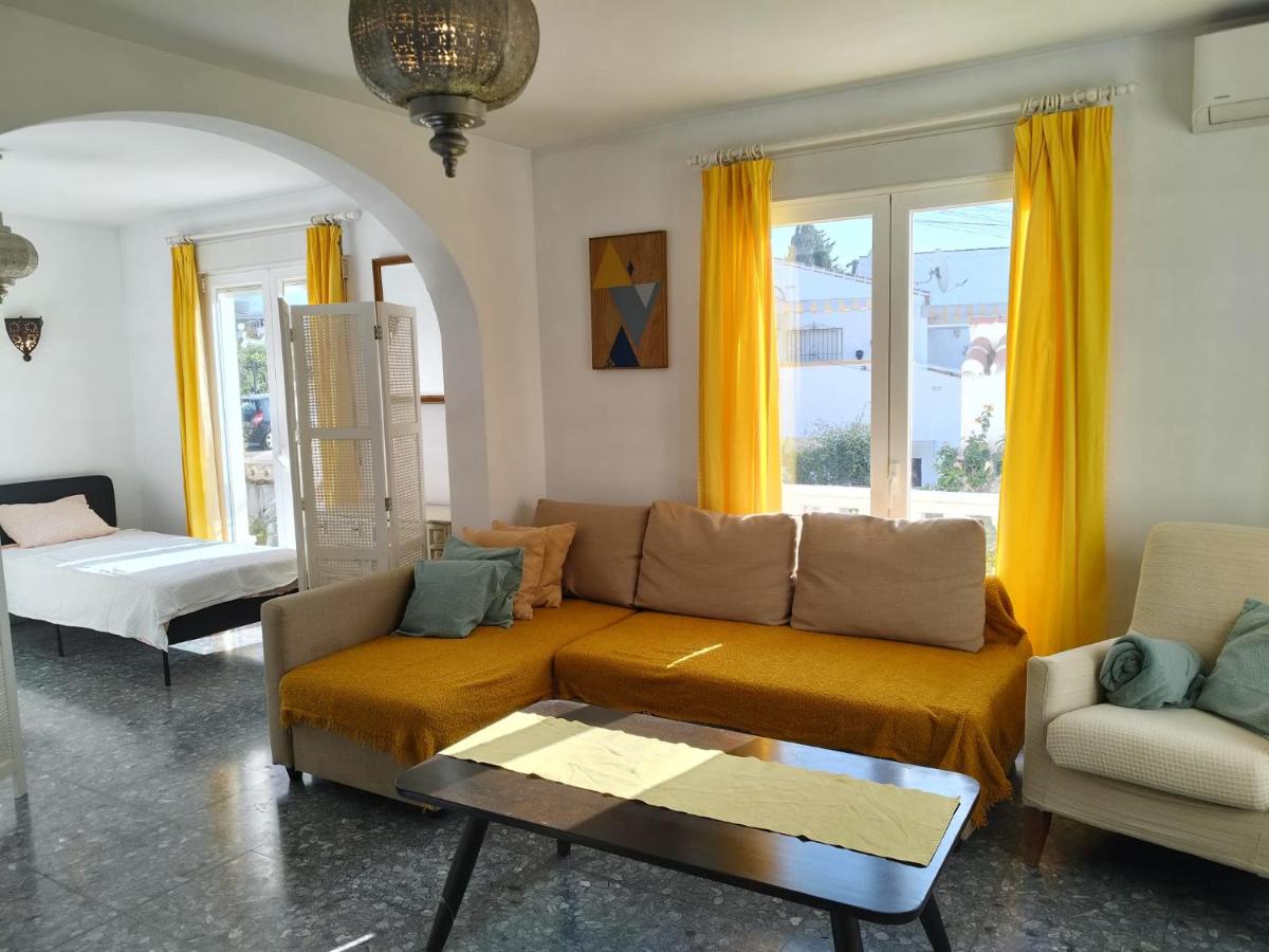 Villa with Private Pool and Gorgeous View - B&B Caleta de Vélez