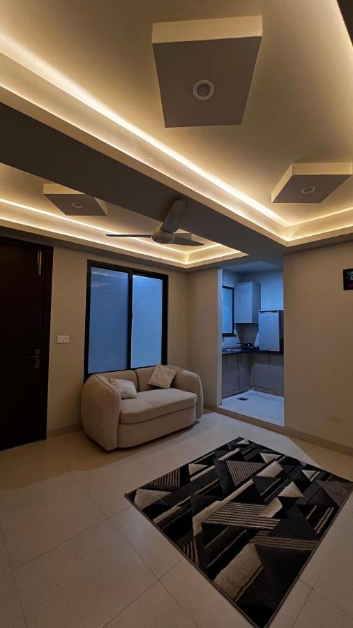 Ahmadzaistay - B&B Islamabad